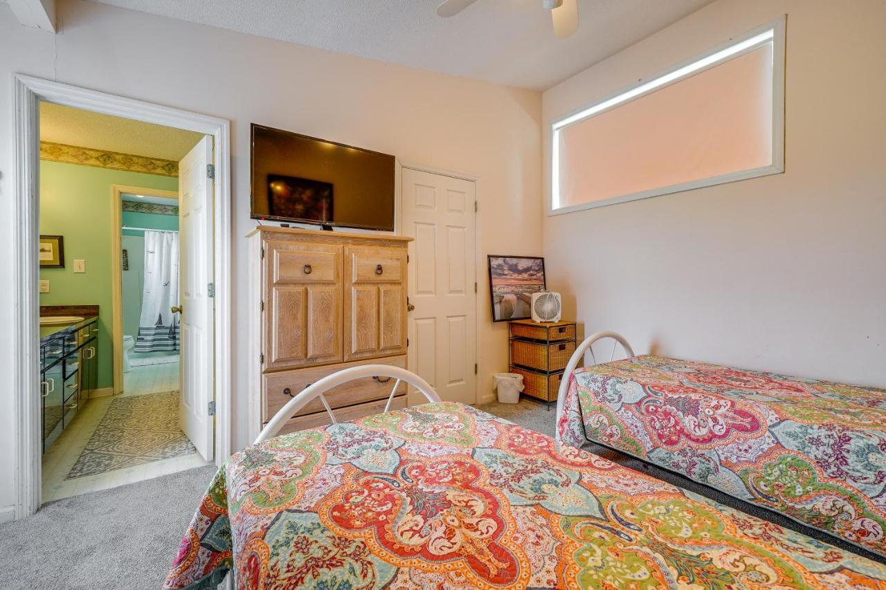 Topsail Beach Vacation Rental Steps To Shore! 외부 사진